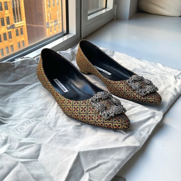 Manolo Blahnik Jacquard Hangisi - stunning and hard to find - Picture 1 of 9